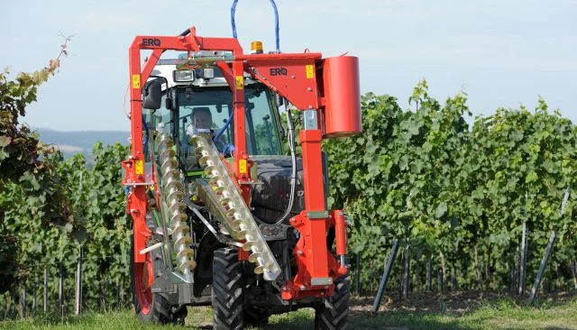 Podwiązywarki pędów ERO — sprzęt do winnic